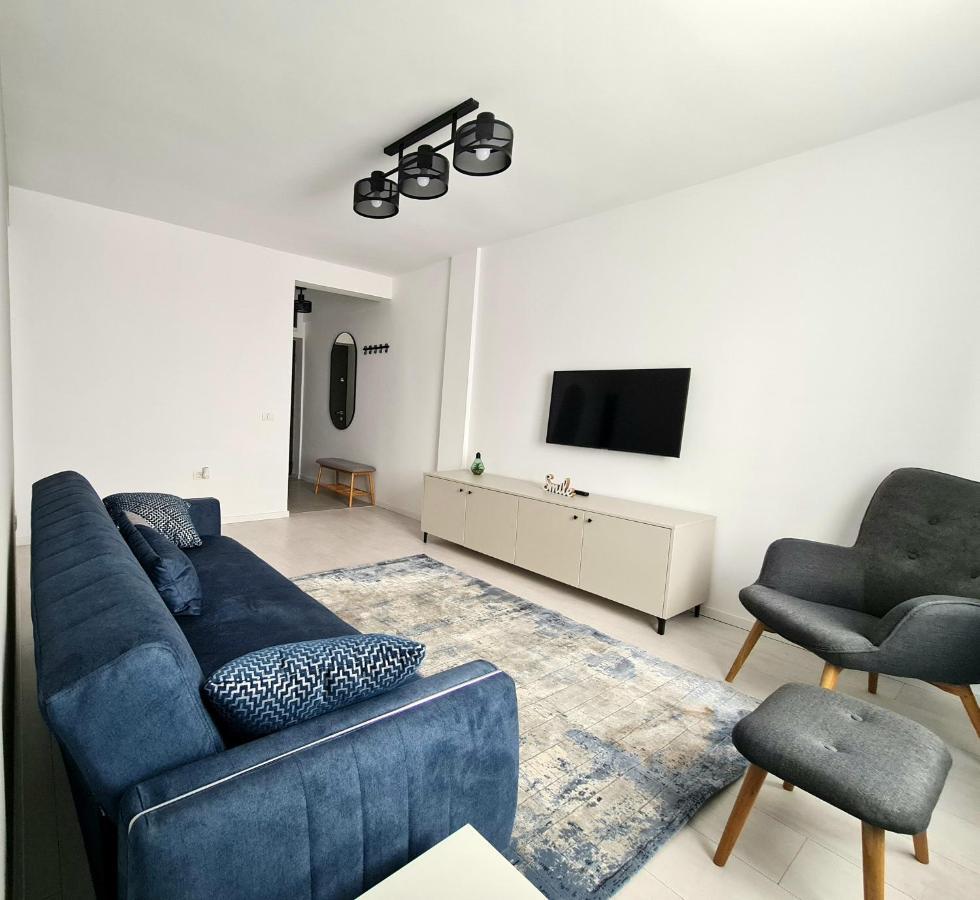 Dolphin Apartment Near Neversea Beach كونستانتا المظهر الخارجي الصورة